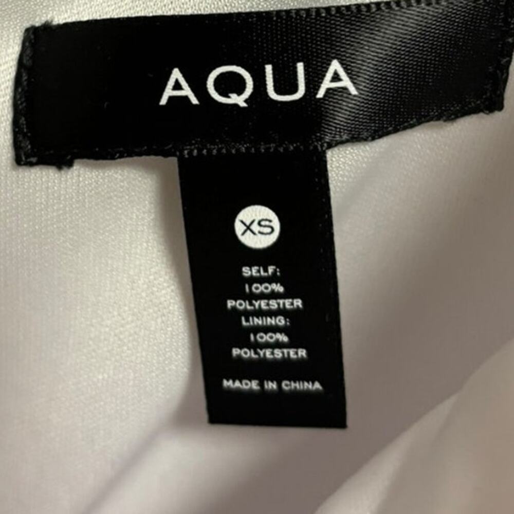 NWT Aqua Seersucker Jumpsuit Women's Size XS White Sleeveless Lined Wide Leg - Picture 11 of 16